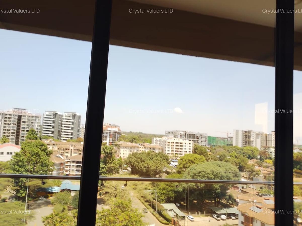 4 Bed Apartment with En Suite in Spring Valley - 3