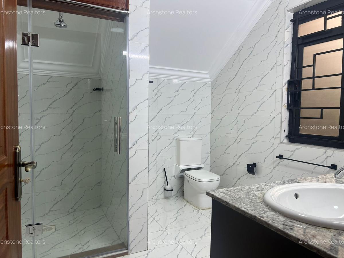 3 Bed Townhouse with En Suite at Runda Gardens - 9