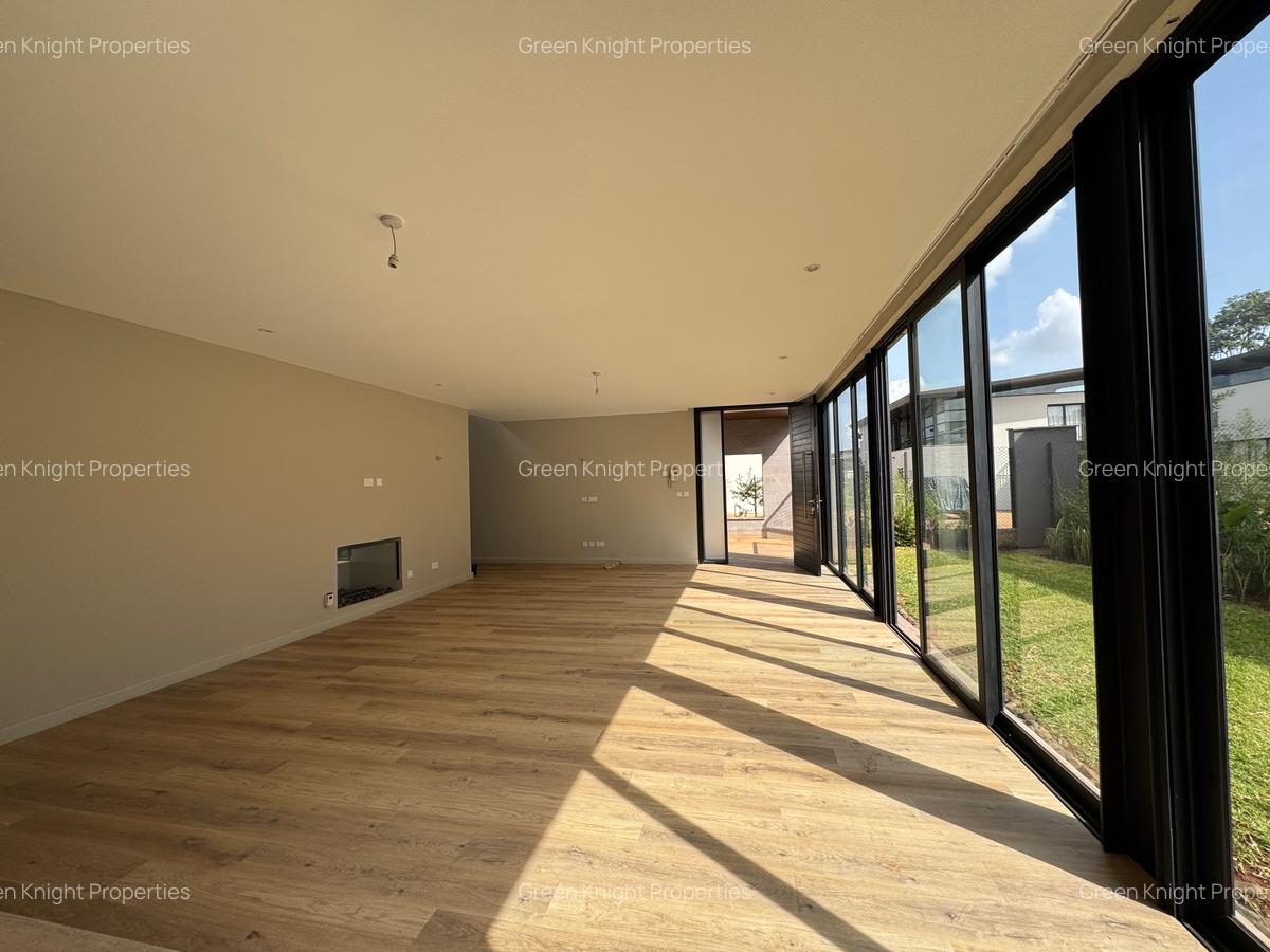 4 Bed Townhouse with En Suite in Runda - 7