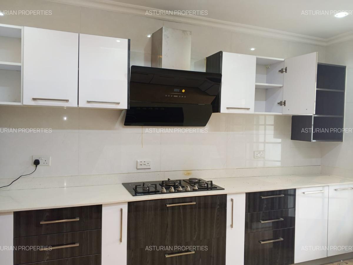 3 Bed Apartment with En Suite in Kileleshwa - 18