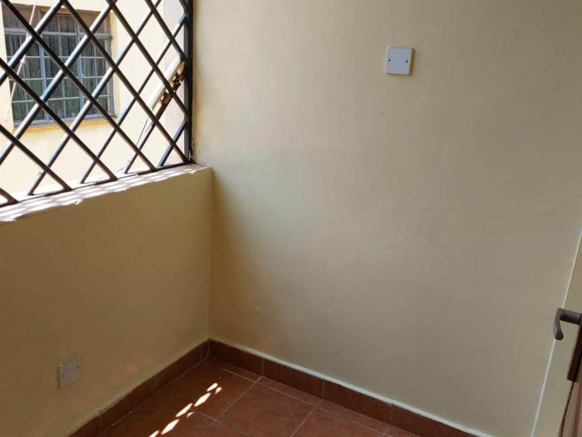 2 Bed Apartment with En Suite at Fourways Junction Estate - 4