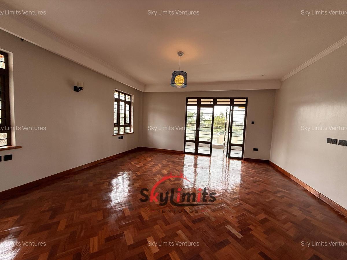 5 Bed Villa with En Suite at Mushroom Garden - 6