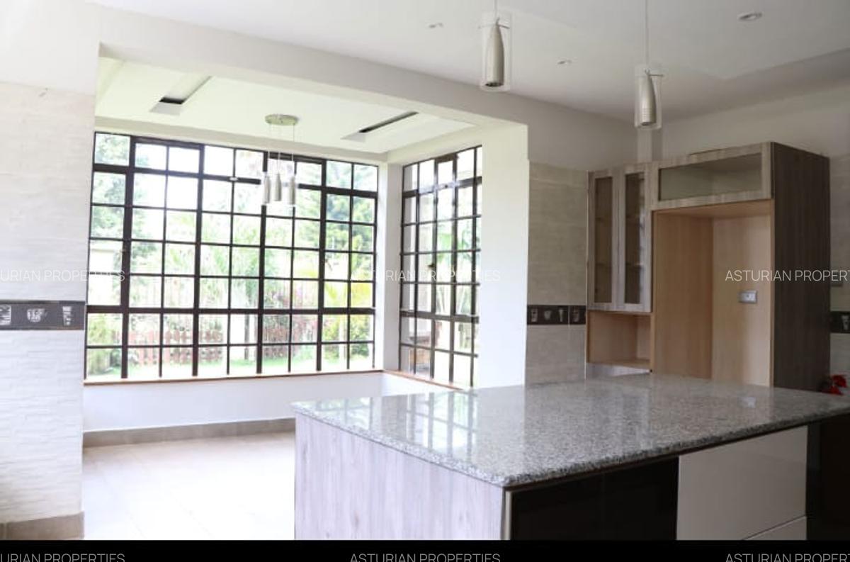 5 Bed Townhouse with En Suite in Runda - 9