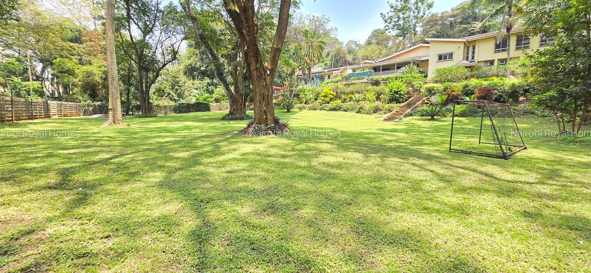5 Bed House with En Suite at Muthaiga Close - 8