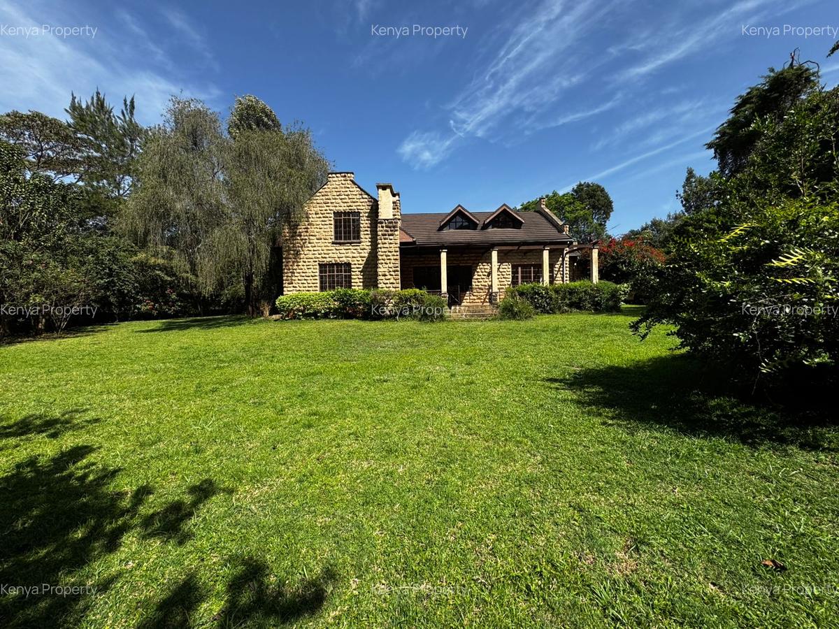 6 Bed Villa with En Suite at Hardy - 6