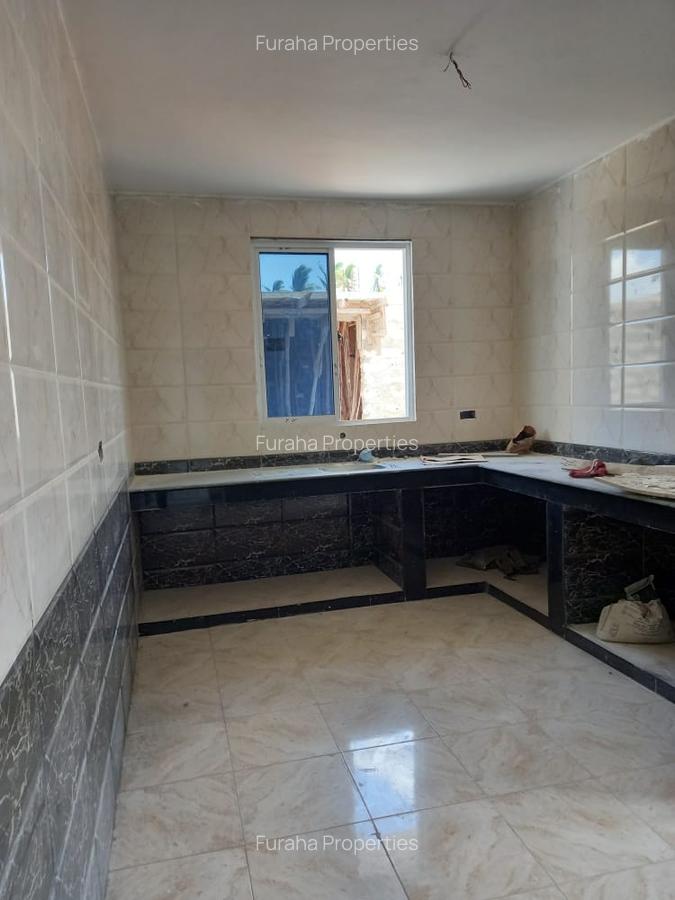 4 Bed Townhouse with En Suite at Utange - 7