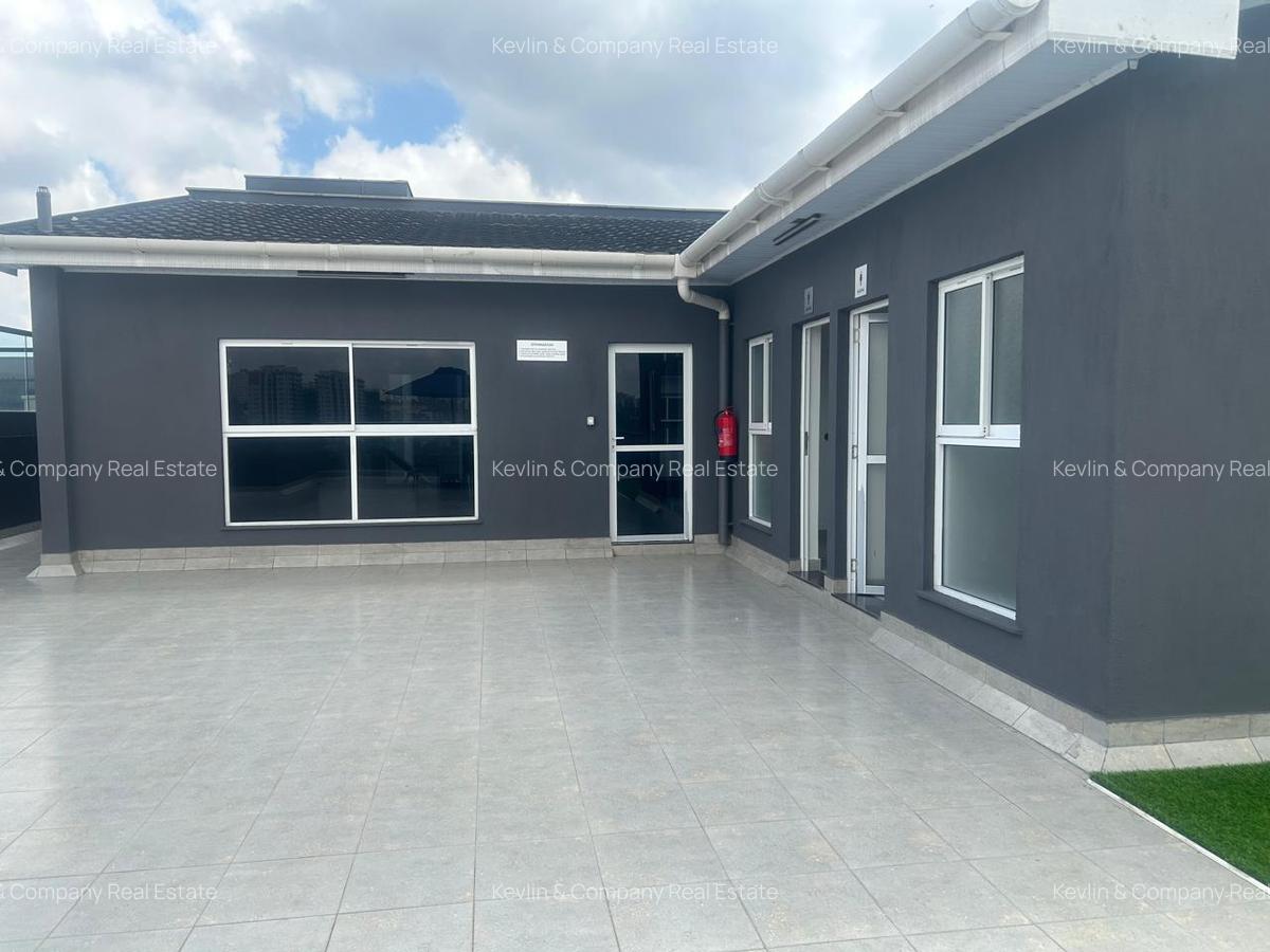 3 Bed Apartment with En Suite in Riverside - 16