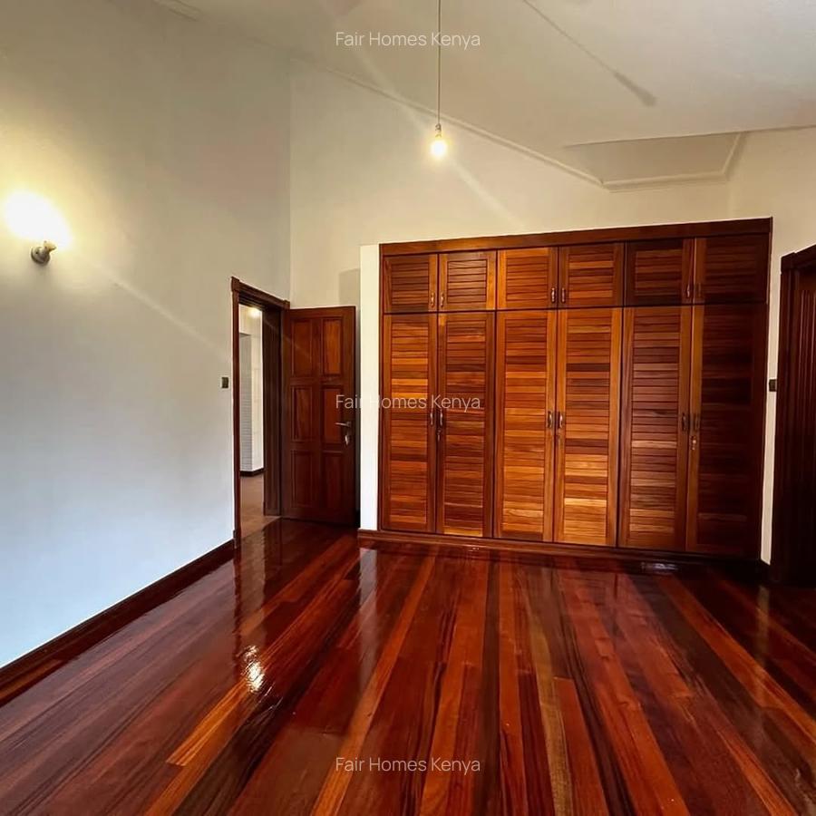 4 Bed Townhouse with En Suite at Peponi Road - 12