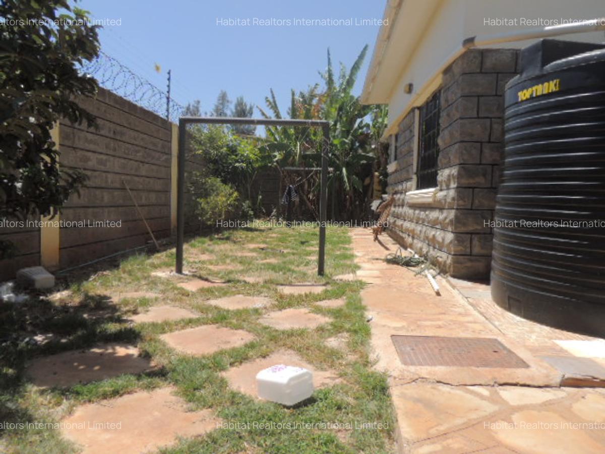 4 Bed Townhouse with En Suite at Chuna - 14