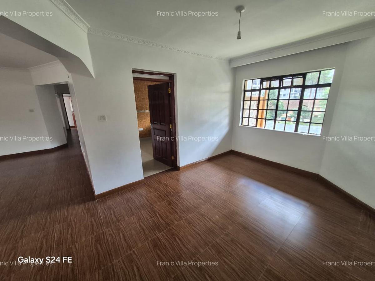 3 Bed Apartment with En Suite at Kichugu Road - 6
