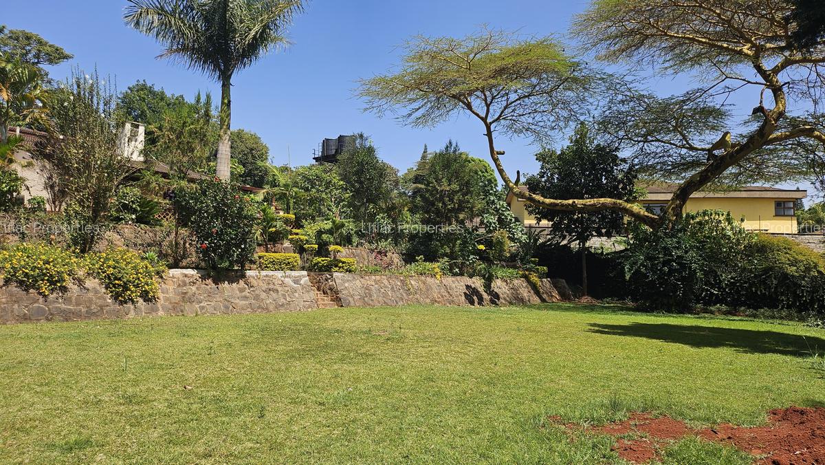 4 Bed House with En Suite in Runda - 5