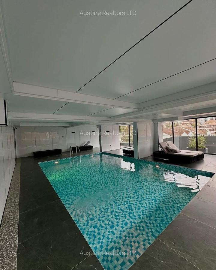 1 Bed Apartment with En Suite at Padmore Road - 1