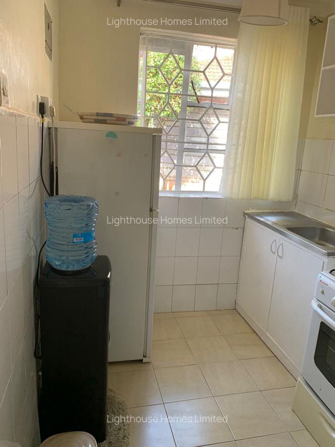 1 Bed Villa with En Suite at Runda - 4