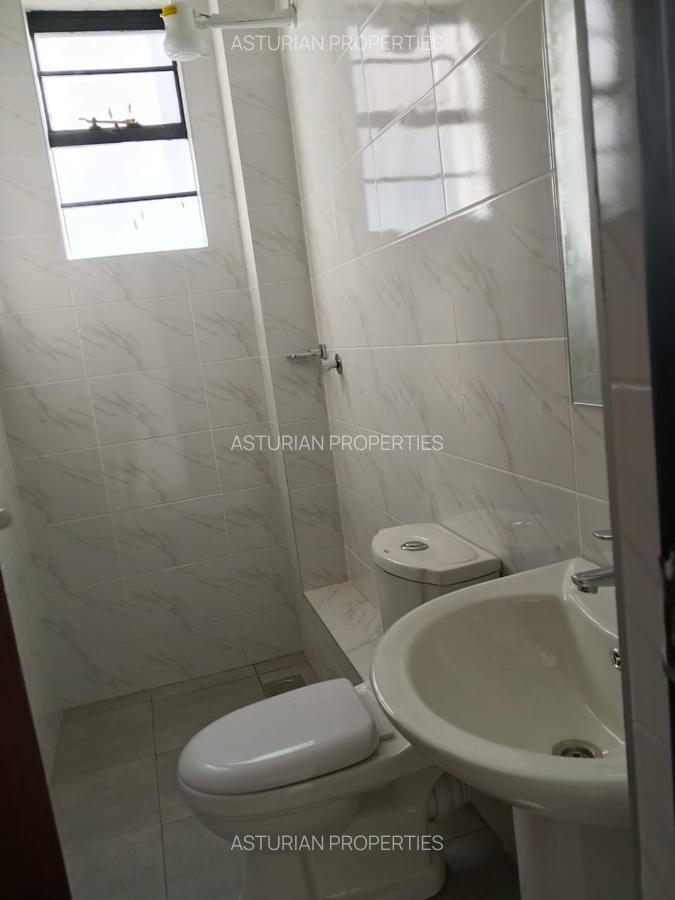 2 Bed Apartment with En Suite in Kitisuru - 16