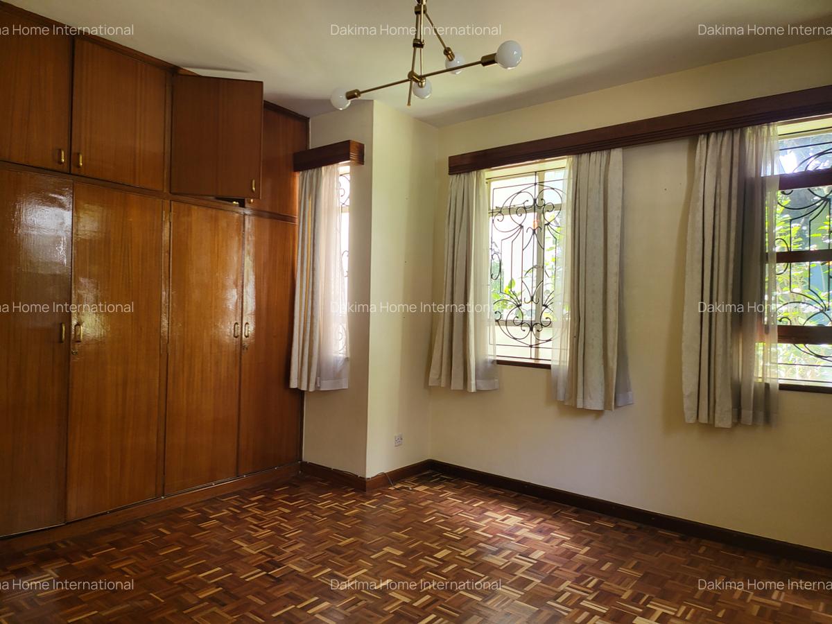 5 Bed House with Staff Quarters in Nyari - 7