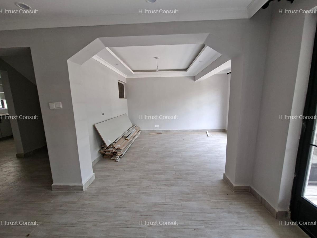 4 Bed Townhouse with En Suite in Westlands Area - 7