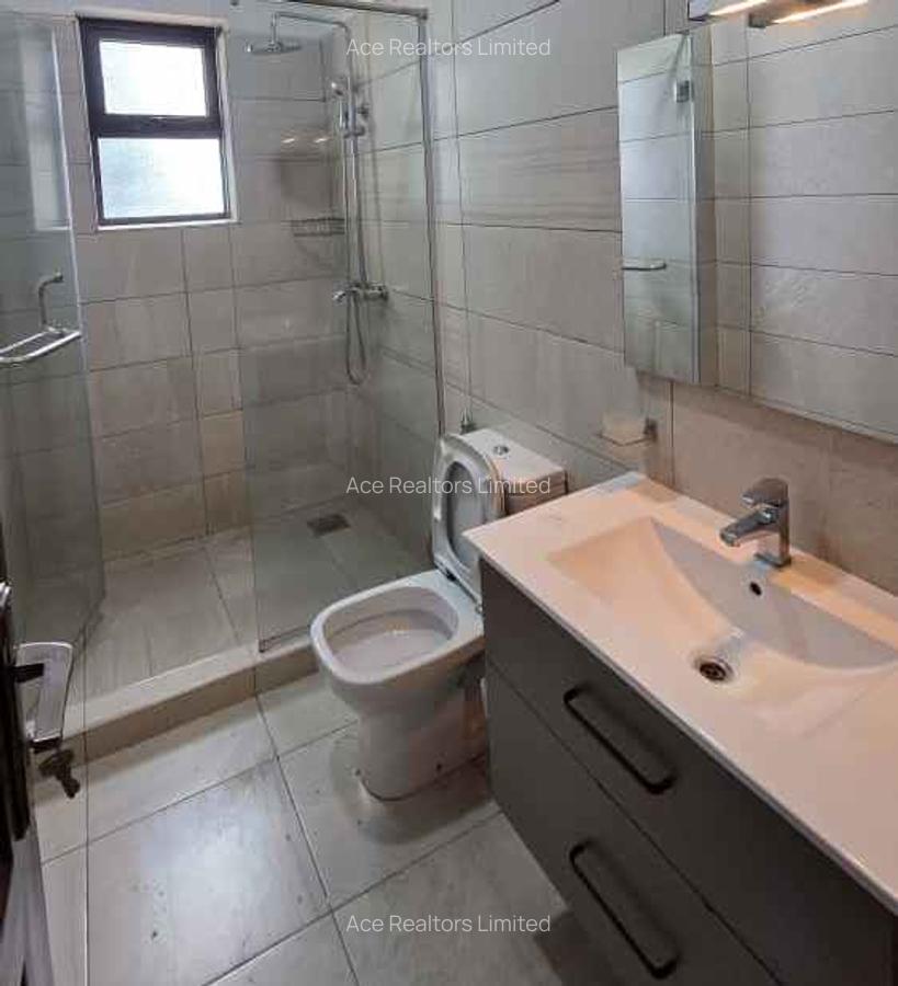 3 Bed Apartment with En Suite at Parklands - 9