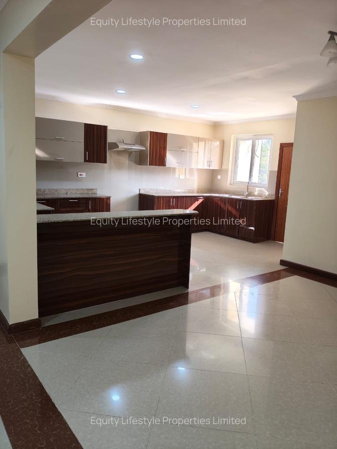 3 Bed Apartment with En Suite in Kilimani - 1