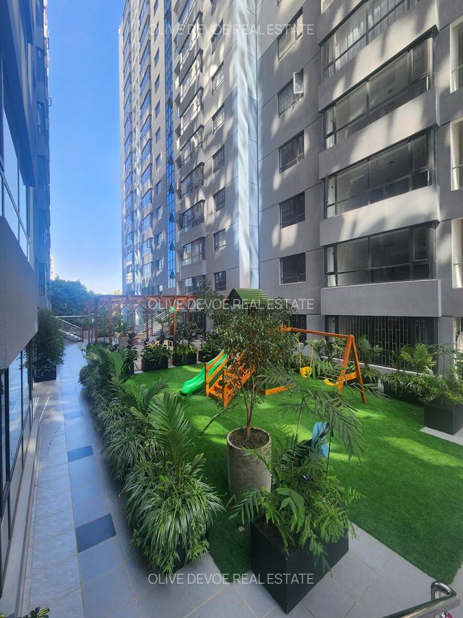 2 Bed Apartment with En Suite in Lavington - 1