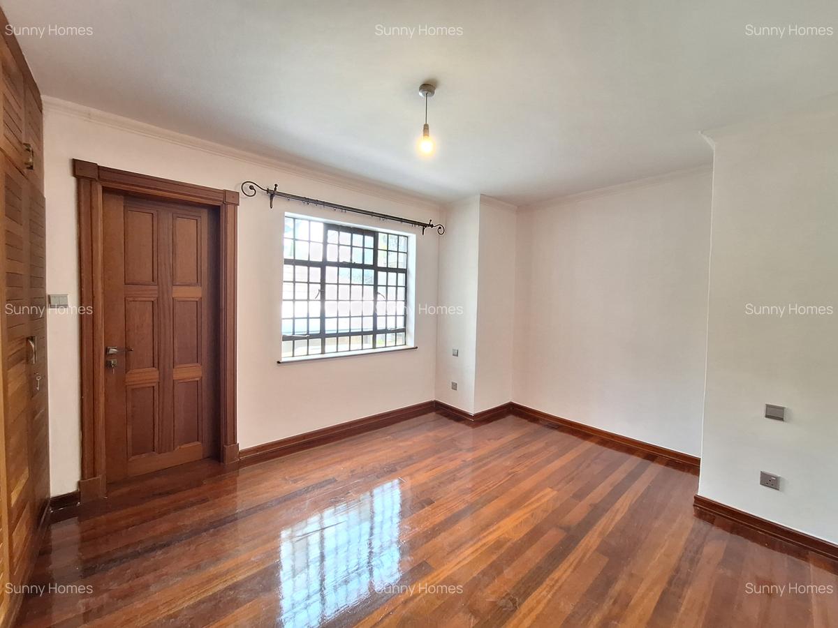 4 Bed Townhouse with En Suite at Peponi Gardens - 8