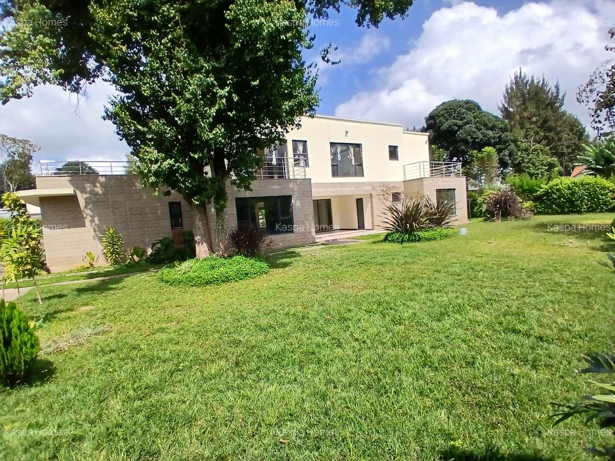 6 Bed House with En Suite in Karen - 1