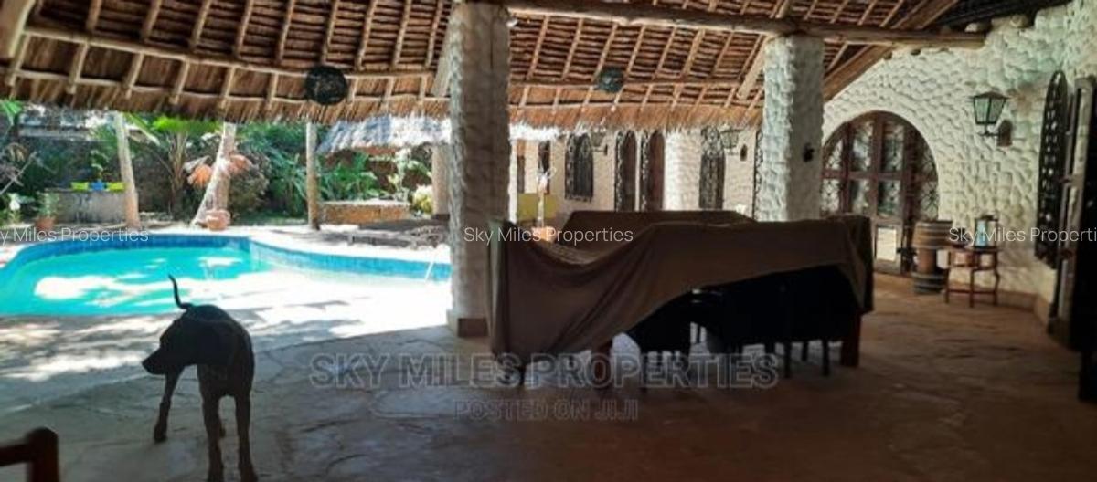 3 Bed Villa with En Suite at La-Marina Mtwapa - 3