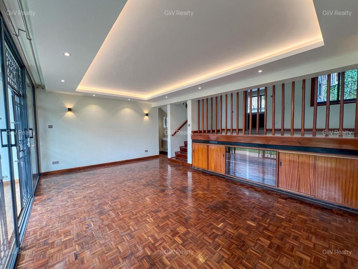 4 Bed Townhouse with Garden in Westlands Area - 6