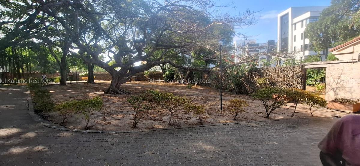 5 Bed Villa with En Suite at Nyali - 7