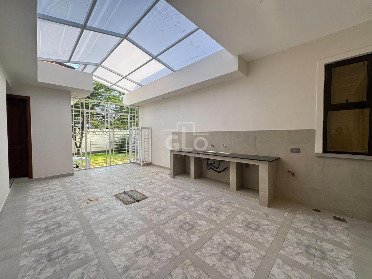 4 Bed House with En Suite in Karen - 18