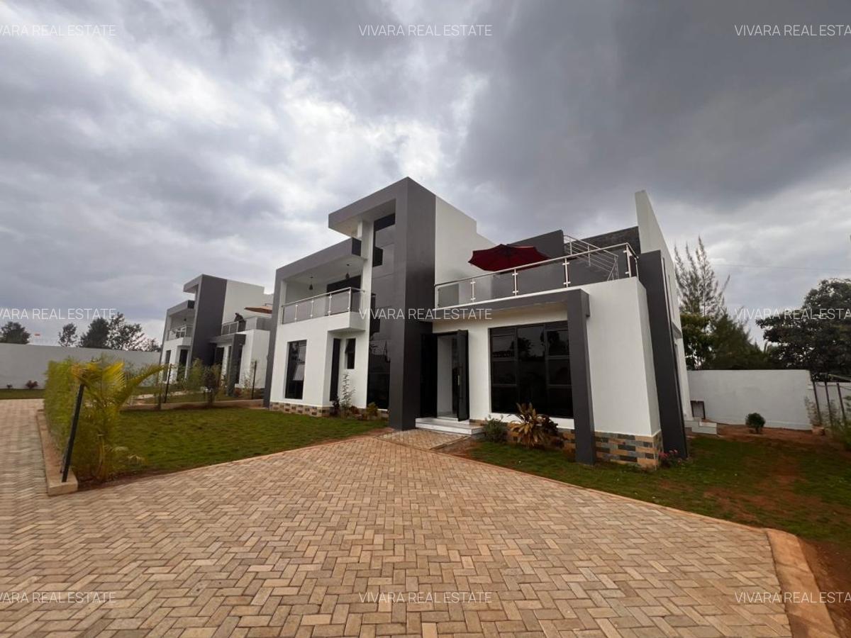 5 Bed Villa with En Suite in Ruiru - 9