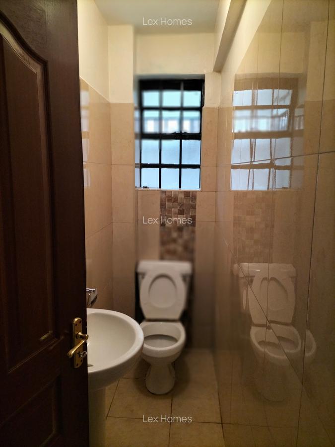 3 Bed Apartment with En Suite at - 10