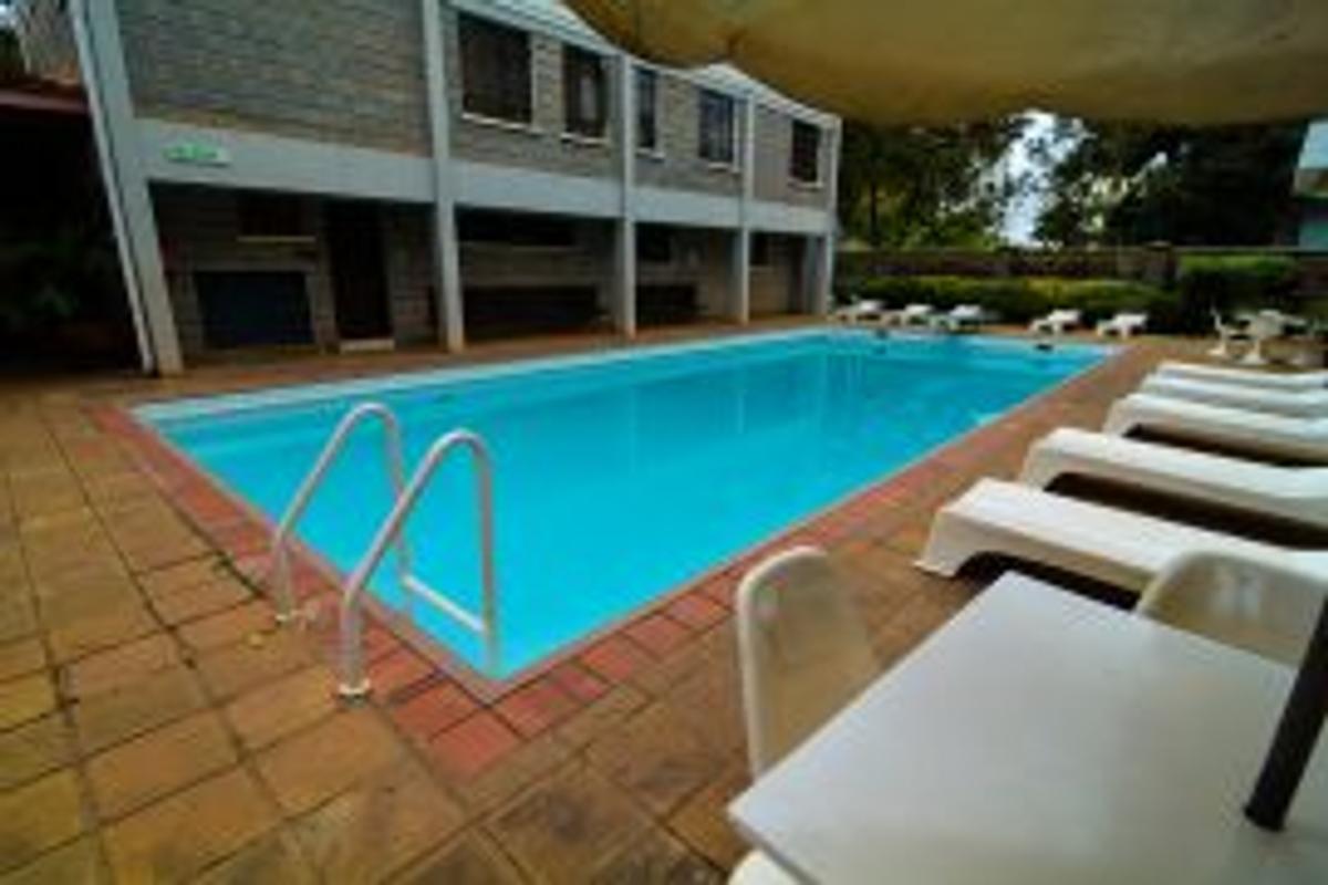 Serviced 1 Bed Apartment with En Suite in Lavington - 5