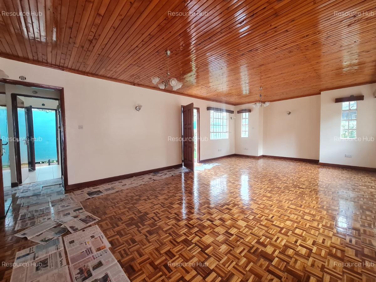 3 Bed House with En Suite at Karen - 5