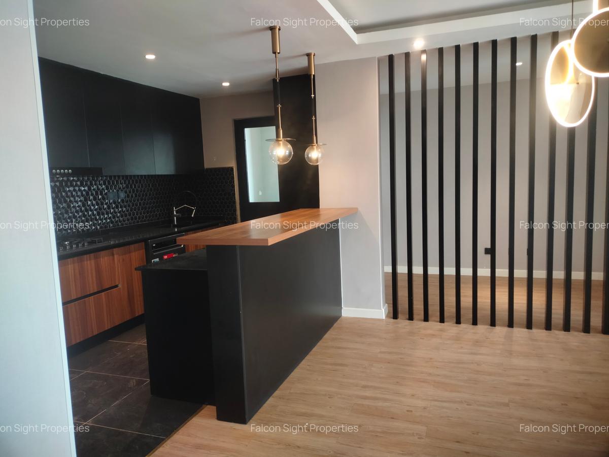 2 Bed Apartment with En Suite at Few Minutes Drive To Un Headquarters - 10