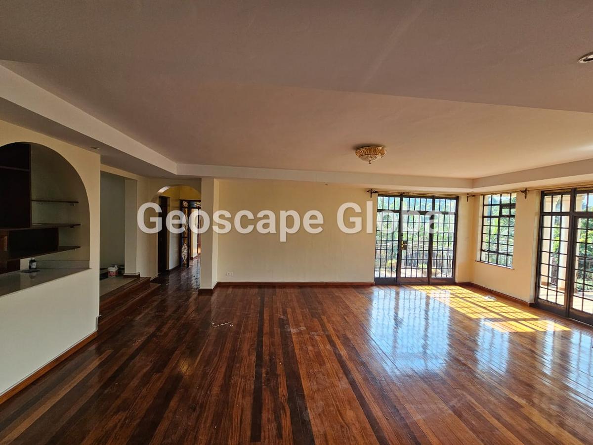 5 Bed House with En Suite in Kitisuru - 10