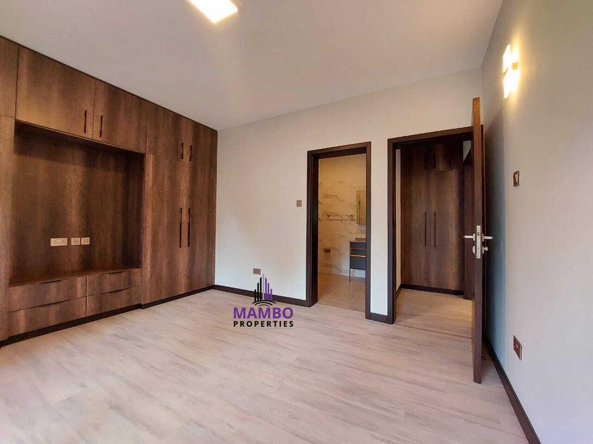 2 Bed Apartment with En Suite at Riverside Drive - 9