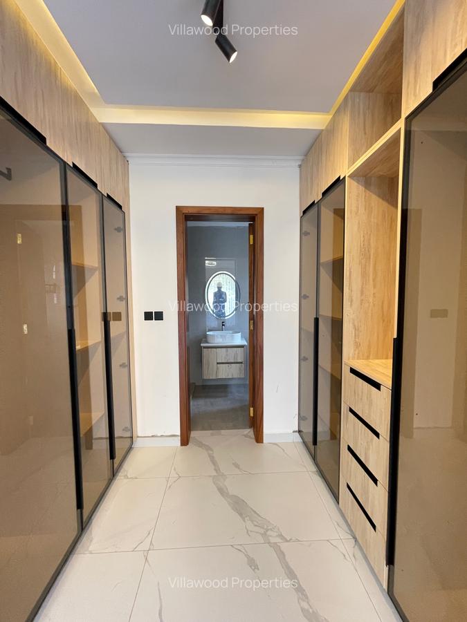 4 Bed Townhouse with En Suite in Waiyaki Way - 15