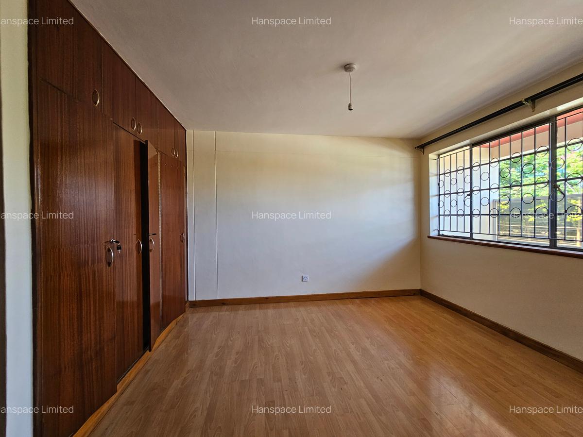 3 Bed Apartment with Parking in Riara Road - 11