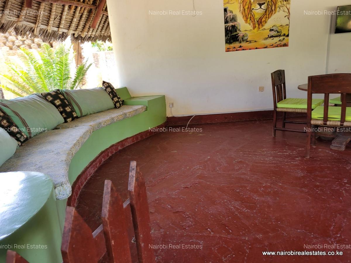 2 Bed House with En Suite in Diani - 4