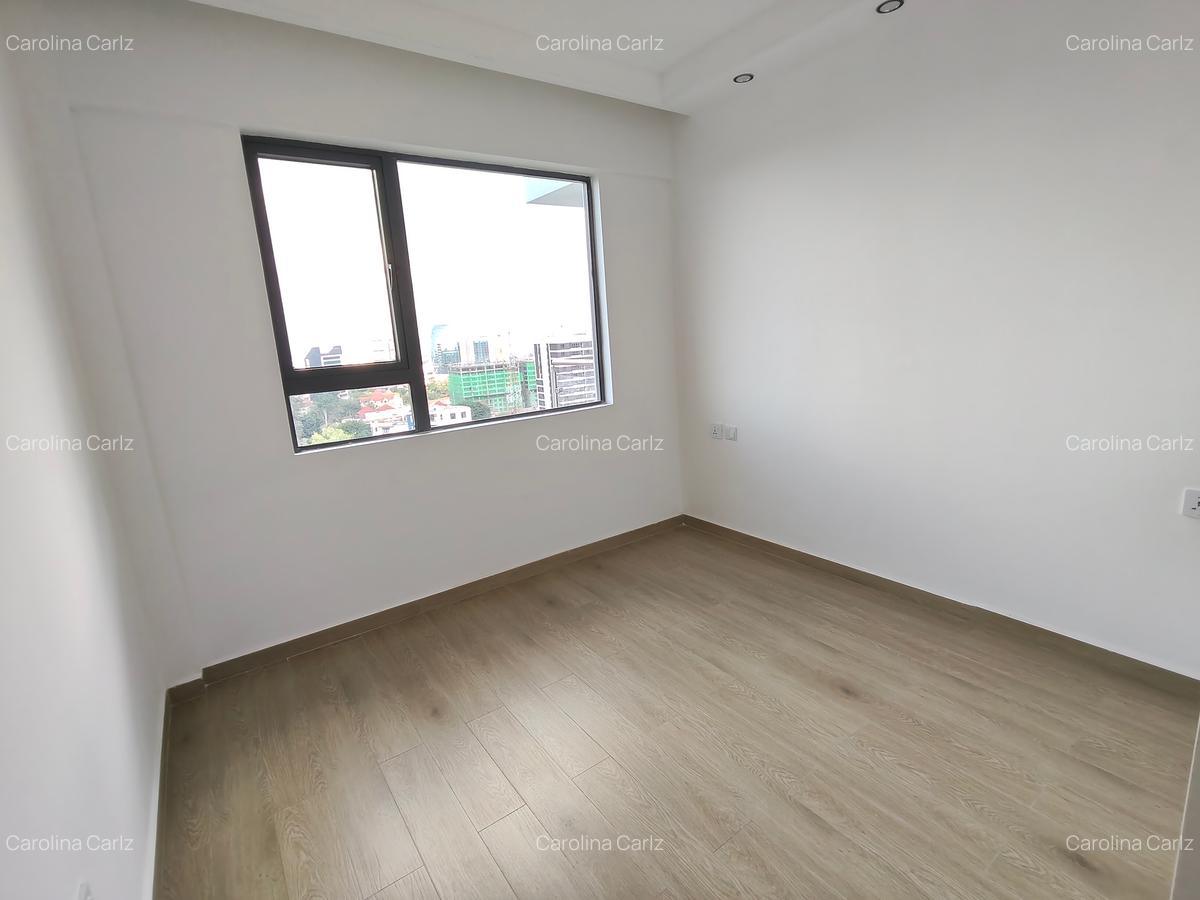 2 Bed Apartment with En Suite at Westlands Road - 11