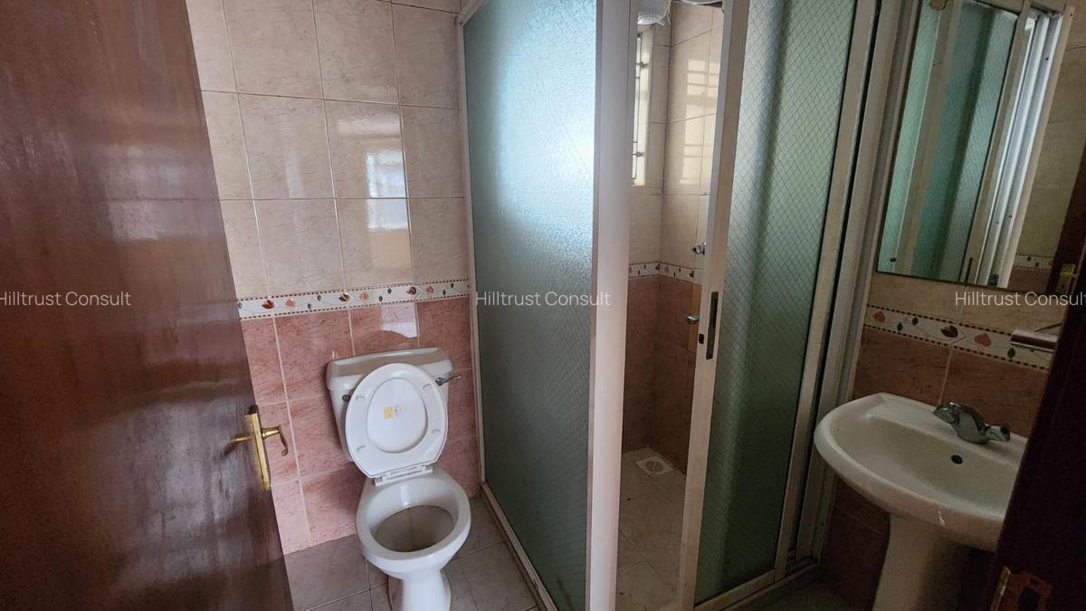 4 Bed Apartment with En Suite in Riverside - 5