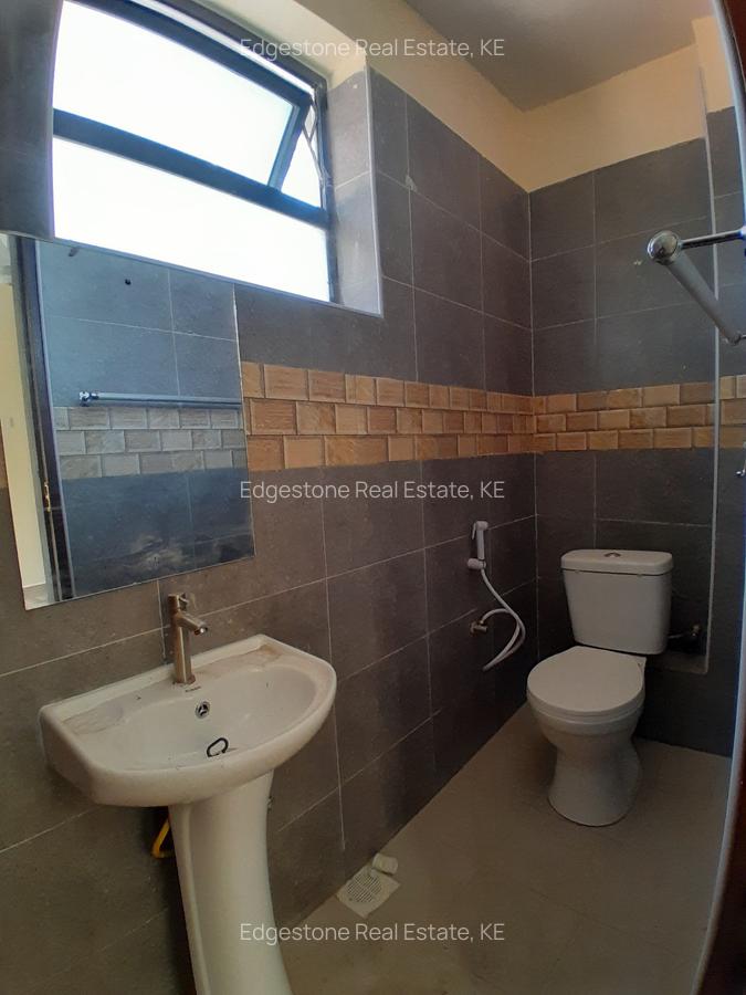 2 Bed Apartment with En Suite in Shanzu - 15