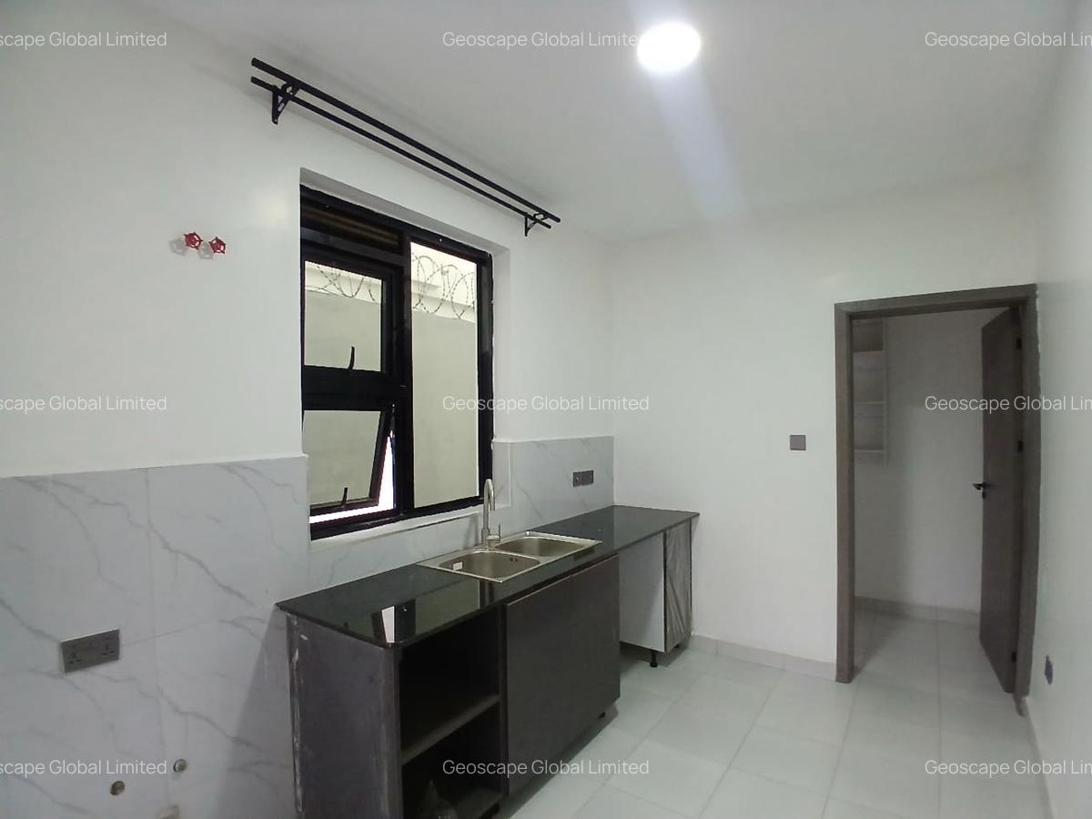 5 Bed House with En Suite in Ruiru - 11