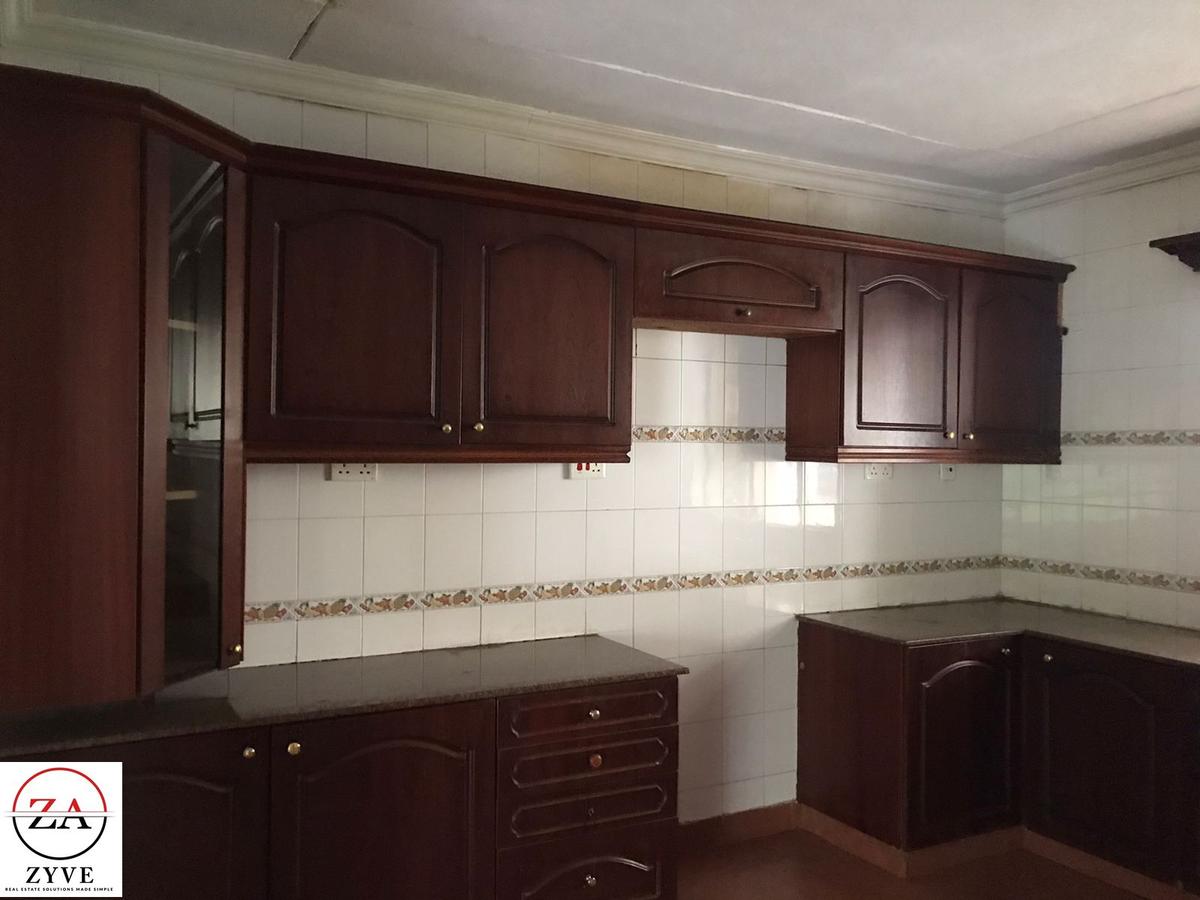 Serviced 2 Bed Apartment with En Suite at Kilimani - 13