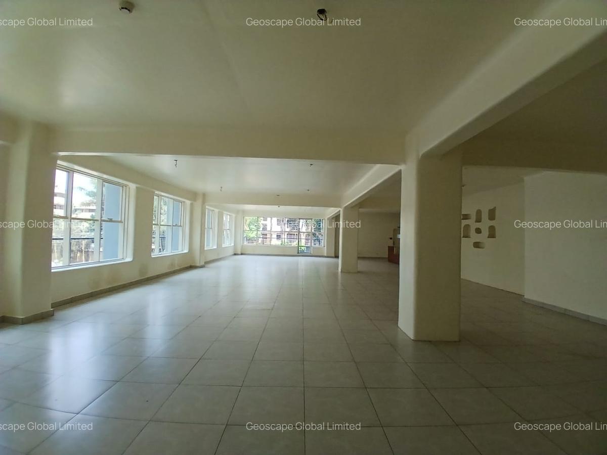 3,099 ft² Office with Parking in Kilimani - 1