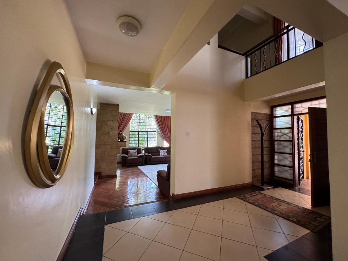 5 Bed Townhouse with En Suite in Lavington - 9