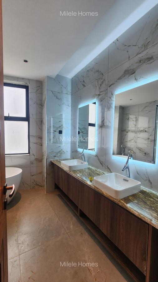 Serviced 3 Bed Apartment with En Suite at Riverside Drive - 2