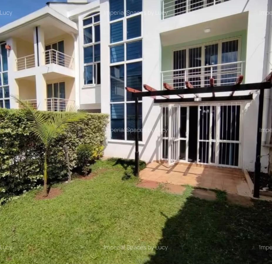 4 Bed Villa with En Suite in Riara Road - 8