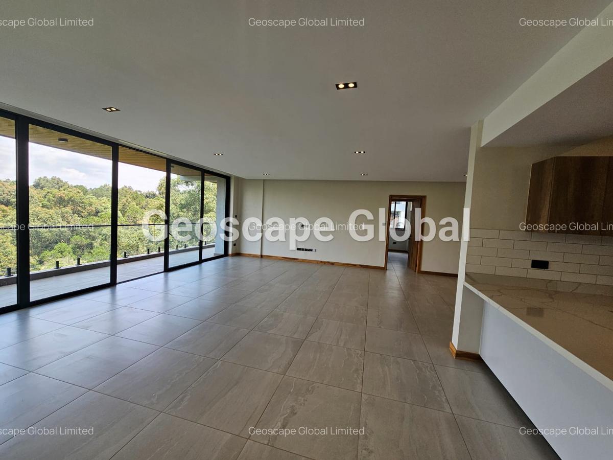 Furnished 3 Bed Apartment with En Suite in Spring Valley - 16