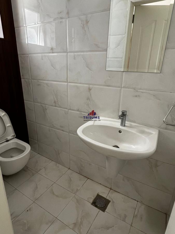 1 Bed Apartment with En Suite at Westland - 16